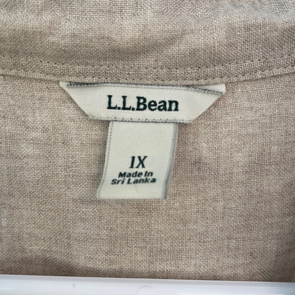 L.L. Bean Casual Beige Button Down Shirt - Picture 2 of 8